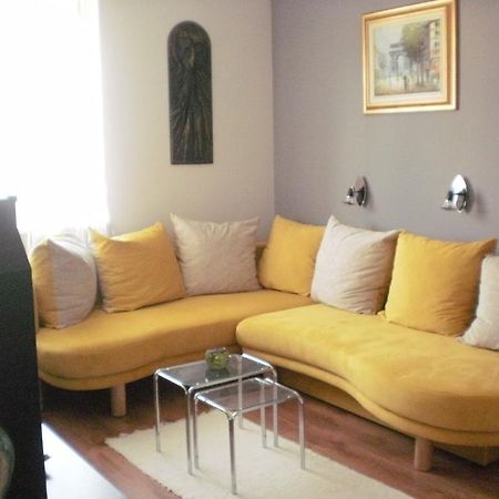 Molni Apartamento Balatonfůzfő Exterior foto