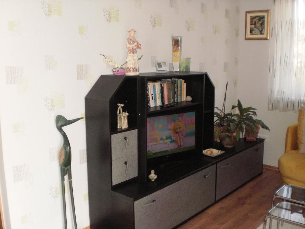 Molni Apartamento Balatonfůzfő Exterior foto